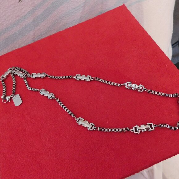 Ladies Simmons Silver Necklace/Chain - Picture 1 of 4